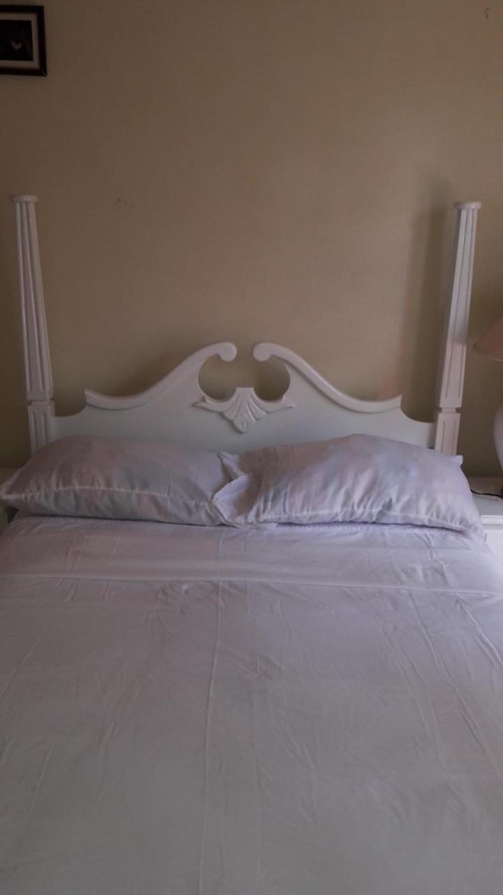 Sue'S Homestay ไครสต์เชิร์ช ภายนอก รูปภาพ