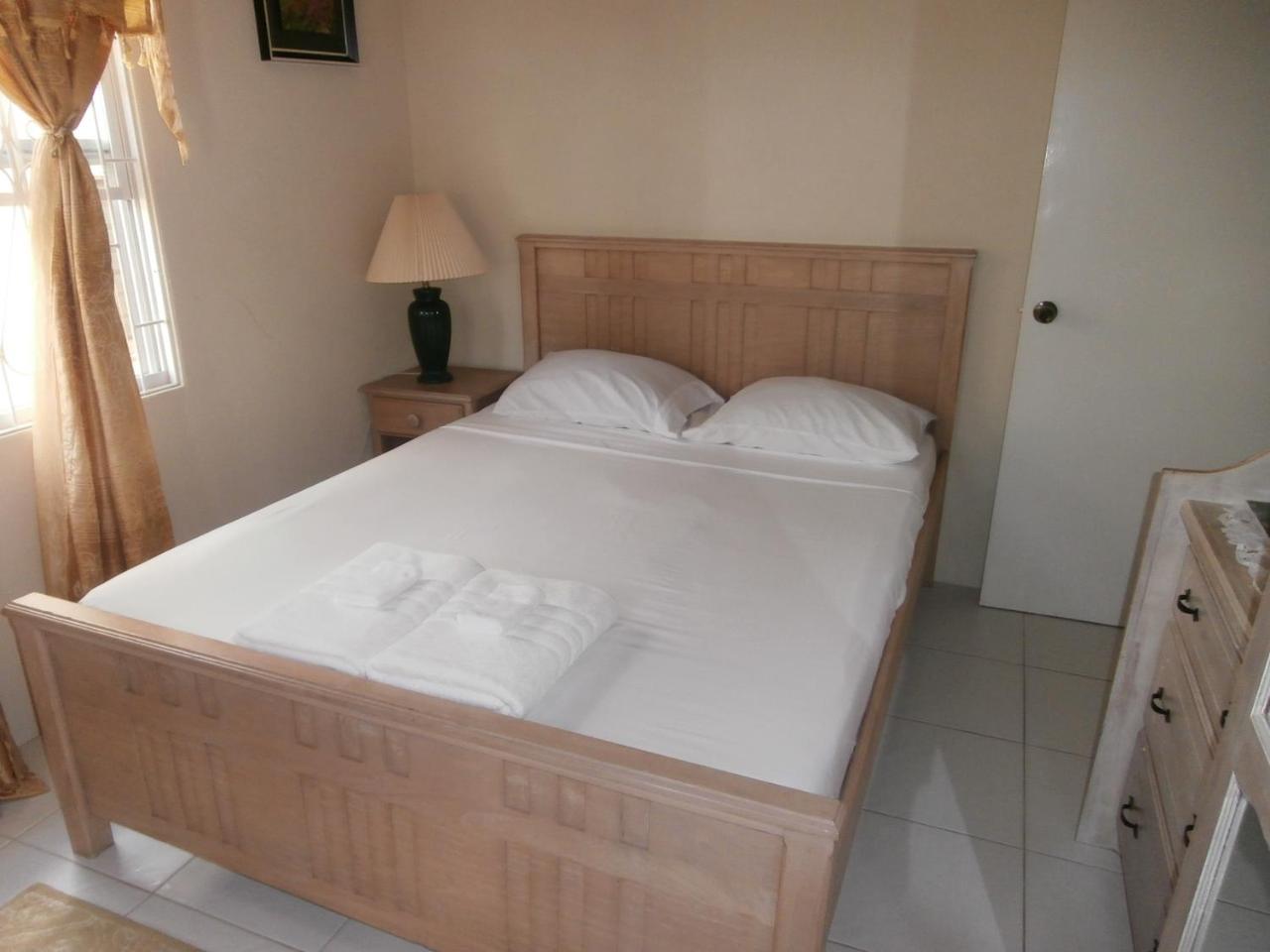 Sue'S Homestay ไครสต์เชิร์ช ภายนอก รูปภาพ